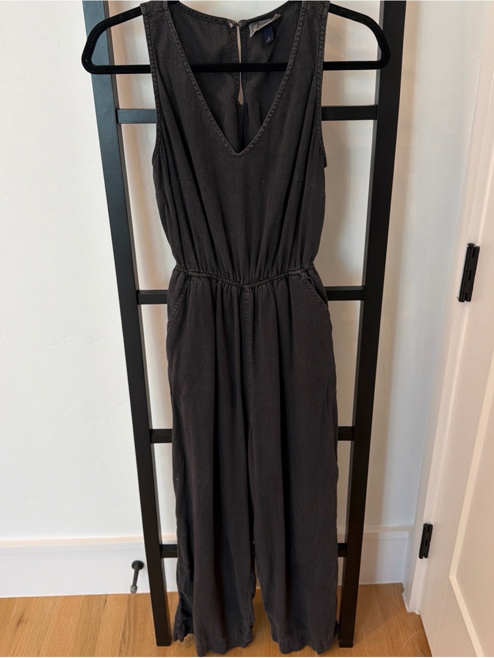 Universal Thread Sleeveless Black V-Neck Jumpsuit with Elastic Waist